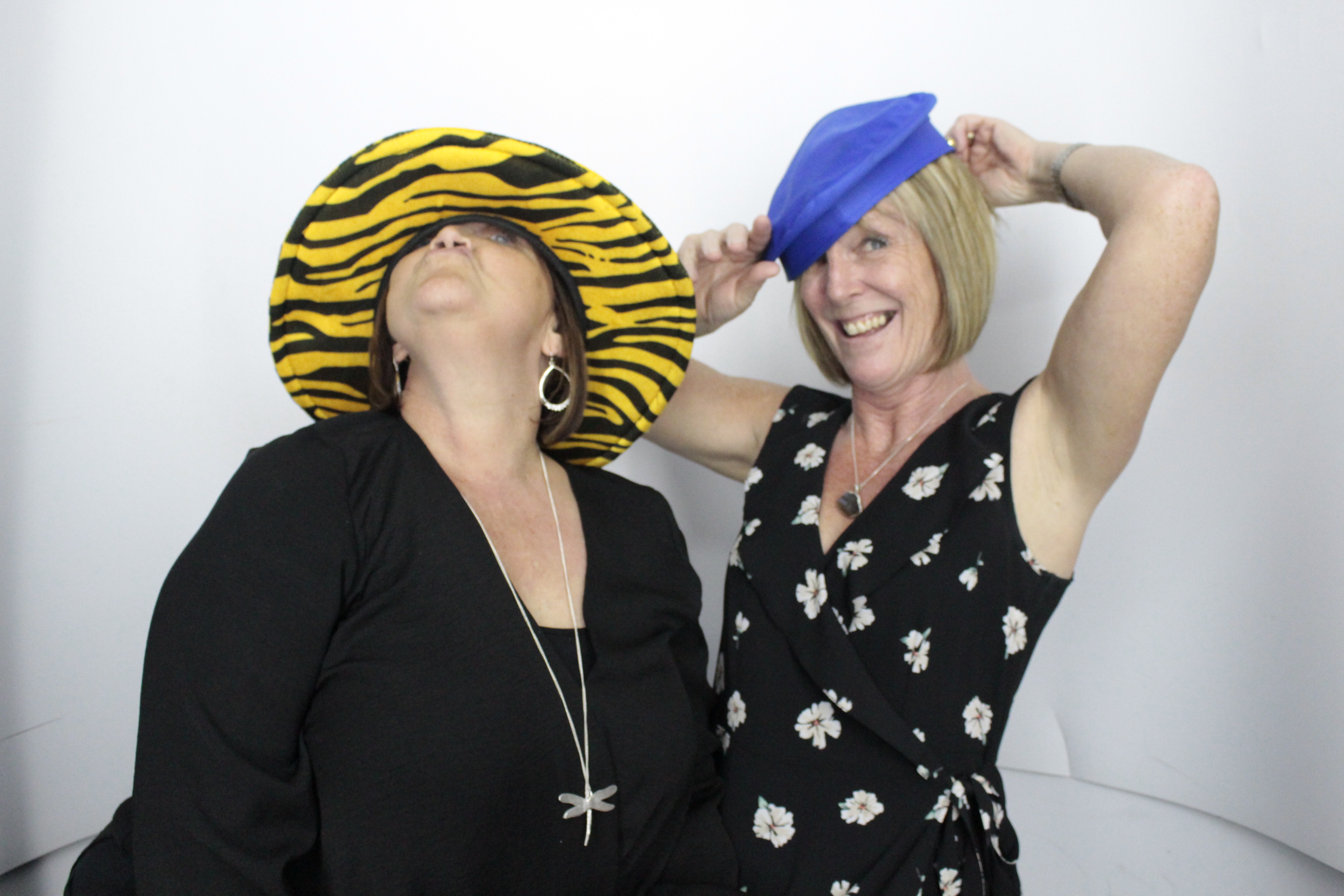 Mandy's 60th  Birthday Party | View more photos from the event at gallery.myphotoboothexperience.co.uk/u/MyPhotoBoothExperienceLtd/Mandys-60th-Birthday-Party